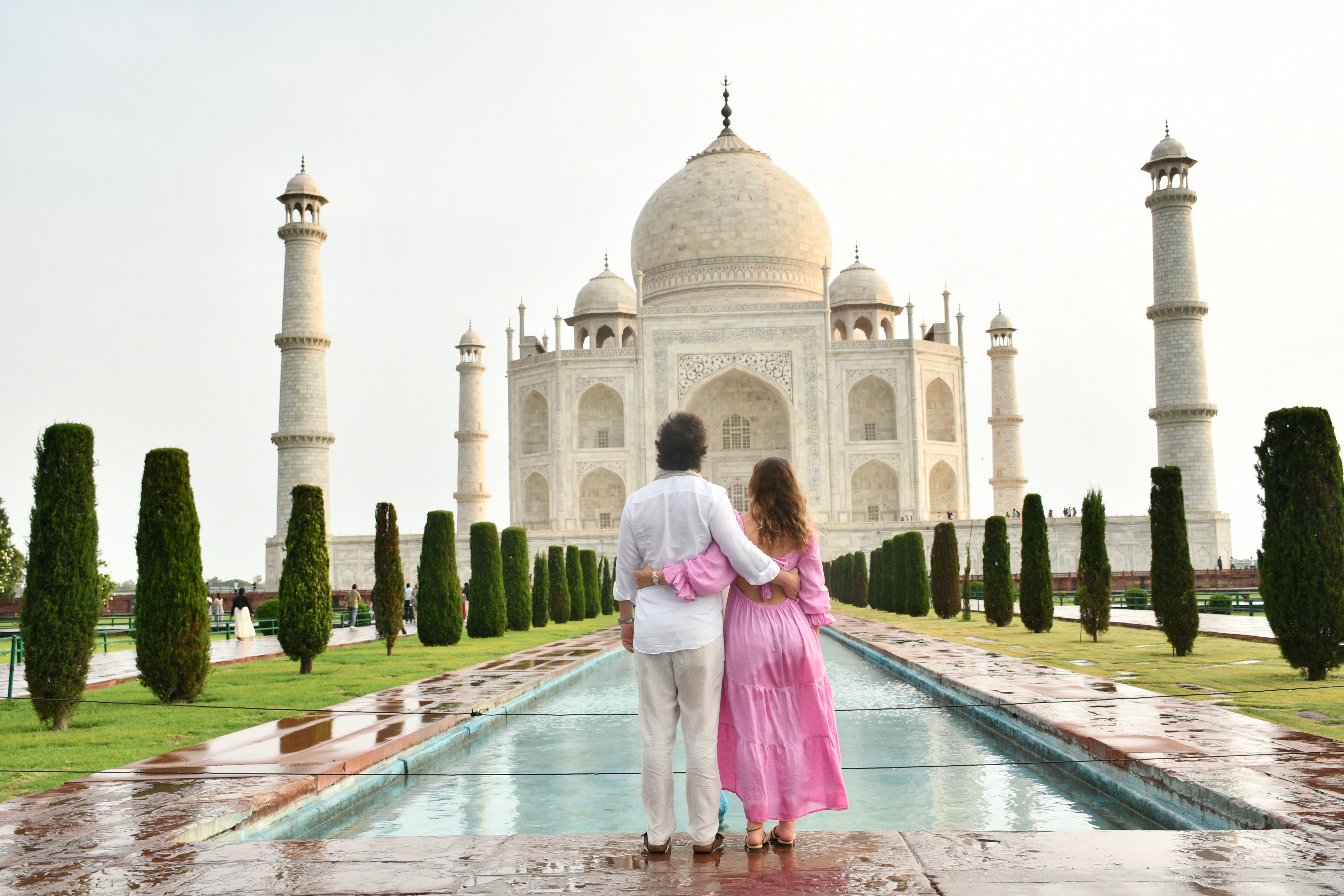 Taj Mahal Sunrise Private Guided Tour From Delhi by Car
